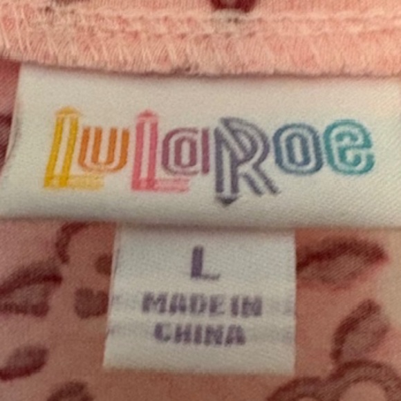 LuLaRoe Iris top size large - Picture 2 of 3